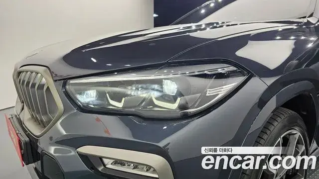 BMW X6 2020 — Şəkil 8/33