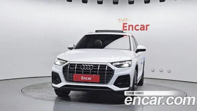 Audi Q5 2021 — Şəkil 19/20
