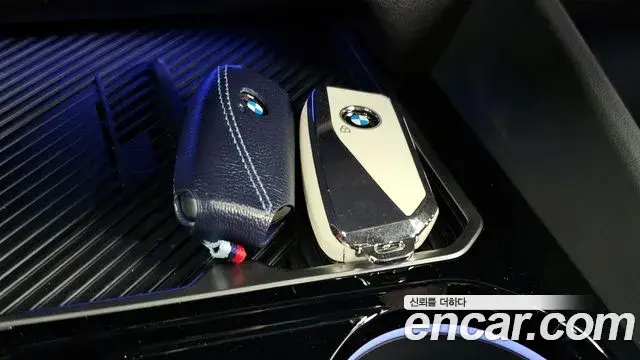 BMW 5 Series 2024 — Şəkil 29/36
