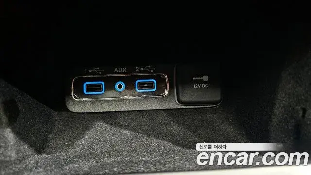 Jeep Grand Cherokee 2019 — Фото 14/20