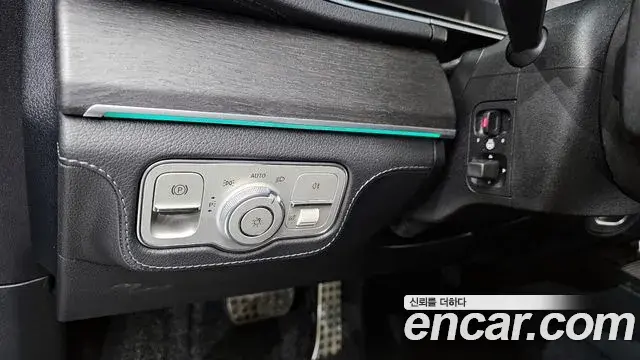 Mercedes-Benz GLS-Class 2020 — ფოტო 26/32
