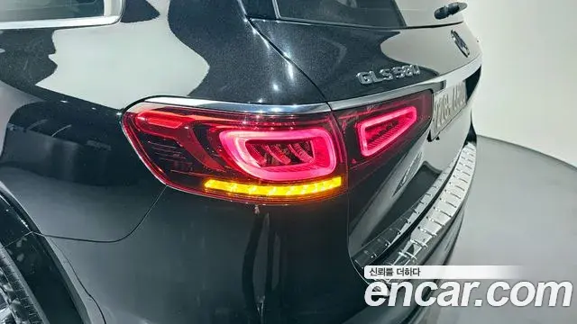 Mercedes-Benz GLS-Class 2020 — ფოტო 30/32