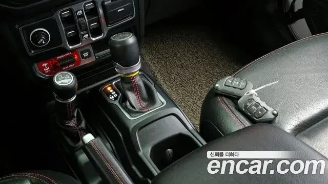 Jeep Wrangler 2019 — Photo 5/20