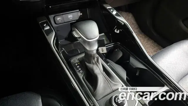 Kia Sorento 2022 — Photo 9/20