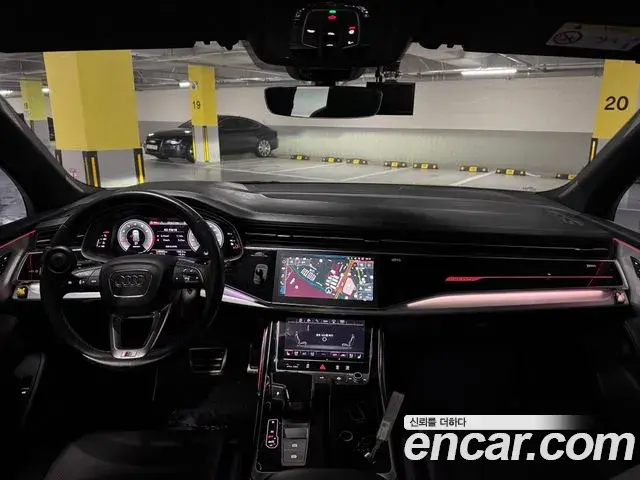 Audi Q7 2021 — ფოტო 9/20