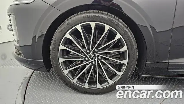 Hyundai Grandeur 2023 — Фото 5/20