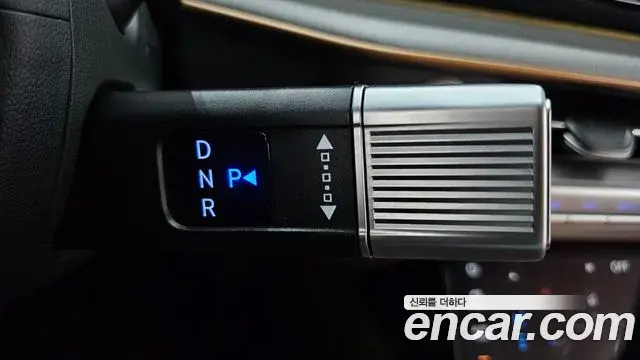 Hyundai Grandeur 2023 — Фото 9/20