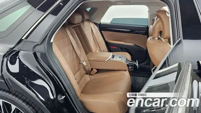 Hyundai Grandeur Hybrid 2023 — ფოტო 27/37