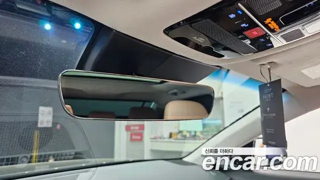 Hyundai Grandeur Hybrid 2023 — ფოტო 11/37