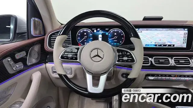 Mercedes-Benz GLS-Class 2023 — Photo 15/19