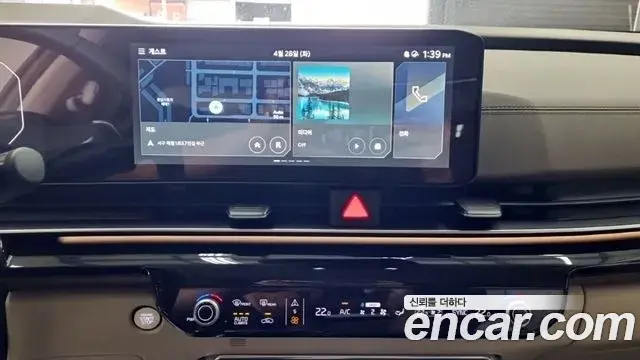 Kia Carnival 2024 — Photo 17/18
