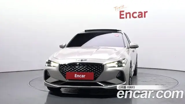 Genesis G70 2018 — ფოტო 27/31