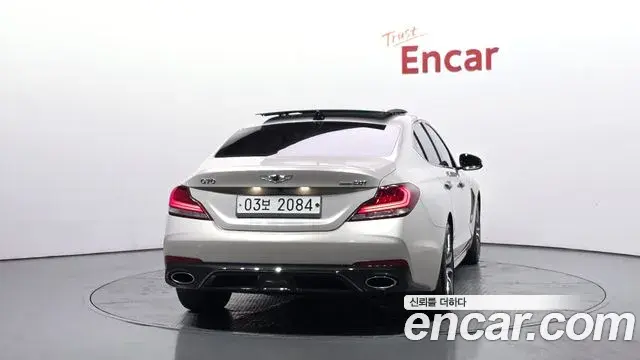 Genesis G70 2018 — ფოტო 23/31