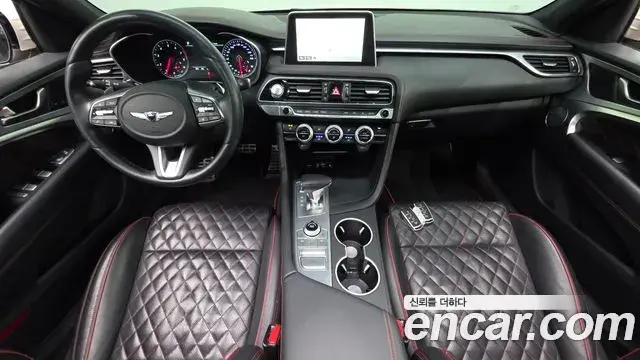 Genesis G70 2018 — ფოტო 21/31