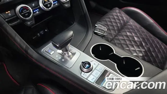 Genesis G70 2018 — ფოტო 2/31