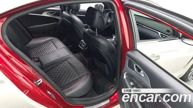 Genesis G70 2018 — ფოტო 3/31