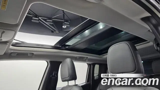 Jeep Renegade 2020 — Şəkil 23/33