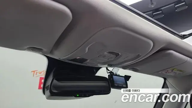 Jeep Renegade 2020 — Şəkil 12/33
