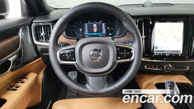 Volvo S90 2023 — Photo 7/41