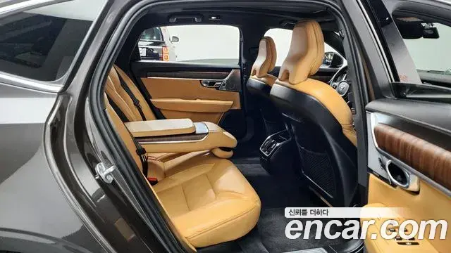 Volvo S90 2023 — Photo 5/41