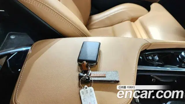 Volvo S90 2023 — Photo 3/41