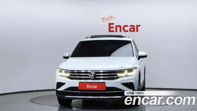 Volkswagen Tiguan 2023 — Şəkil 11/20
