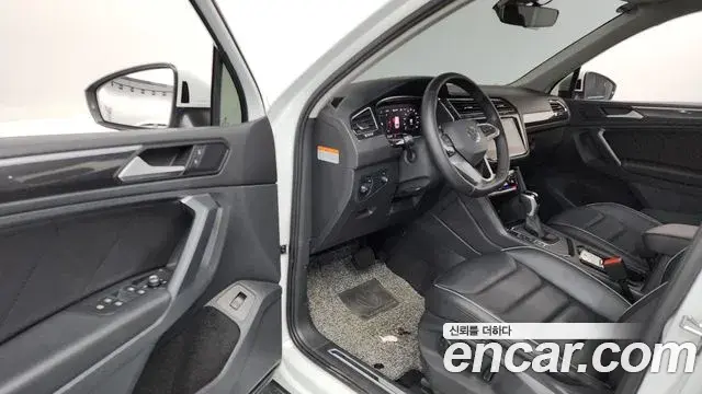 Volkswagen Tiguan 2023 — Şəkil 5/20