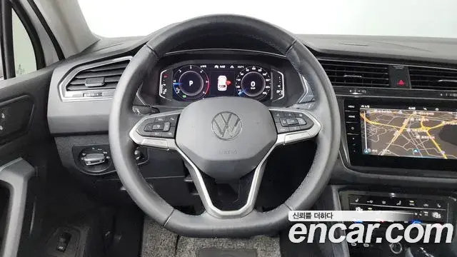 Volkswagen Tiguan 2023 — Şəkil 19/20
