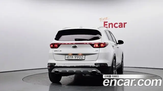 Kia Sportage The Bold 2018 — Фото 4/20