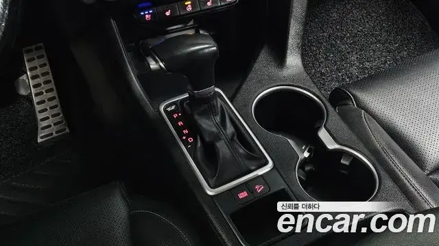 Kia Sportage The Bold 2018 — Фото 9/20