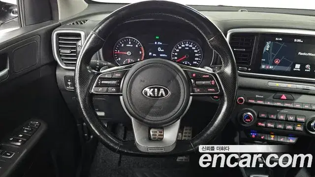 Kia Sportage The Bold 2018 — Фото 13/20