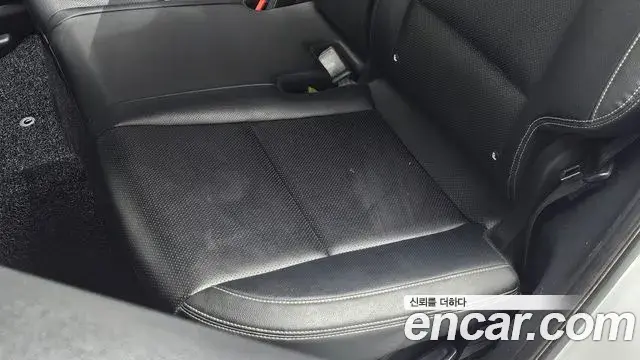 Kia Sportage The Bold 2018 — Şəkil 11/32