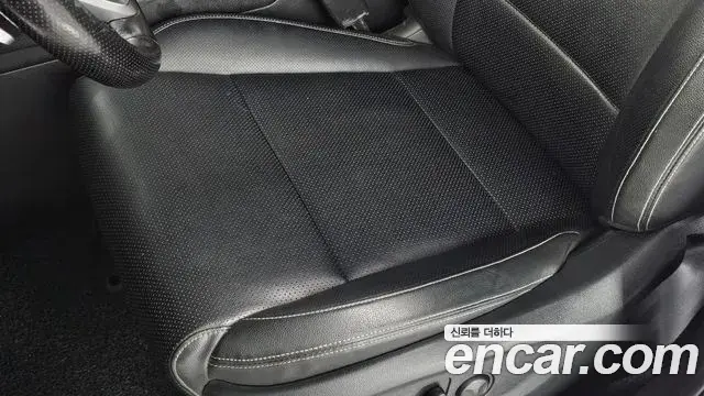 Kia Sportage The Bold 2018 — Şəkil 12/32