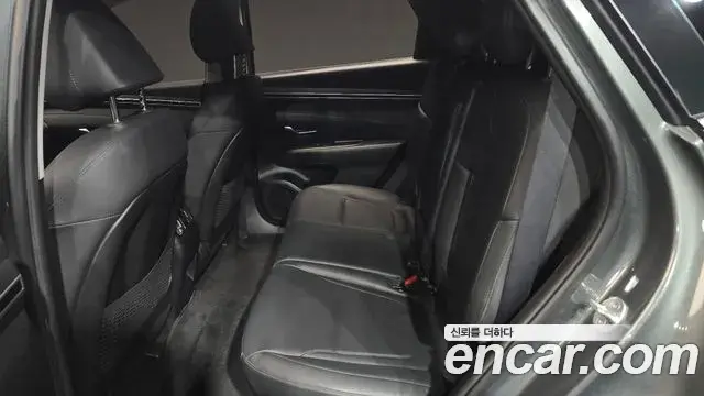 Hyundai Tucson Hybrid 2021 — Photo 29/30