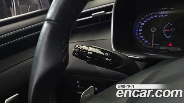 Hyundai Tucson Hybrid 2021 — Photo 23/30