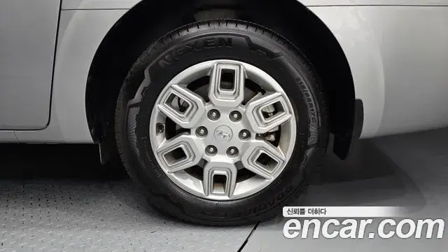 Hyundai Staria 2022 — Şəkil 8/30