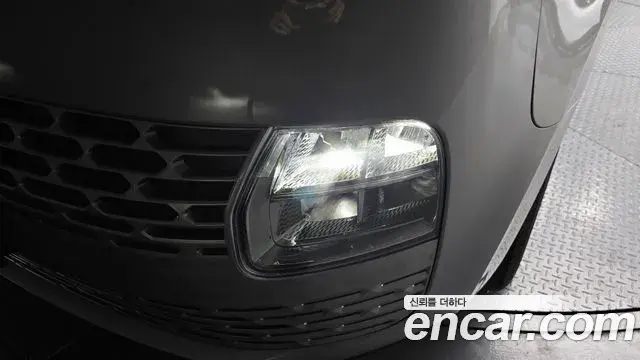 Hyundai Staria 2022 — Şəkil 9/30