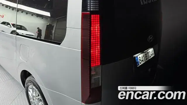 Hyundai Staria 2022 — Şəkil 20/30