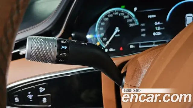Genesis GV70 2022 — ფოტო 3/31