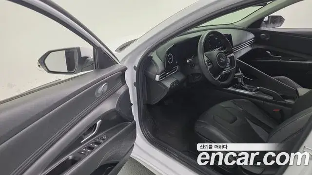 Hyundai Avante 2020 — Фото 11/20
