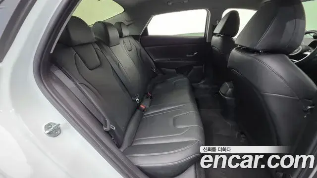 Hyundai The New Avante Hybrid 2020 — Şəkil 29/30