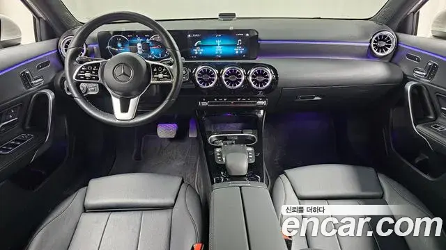 Mercedes-Benz A-Class 2023 — Фото 7/20