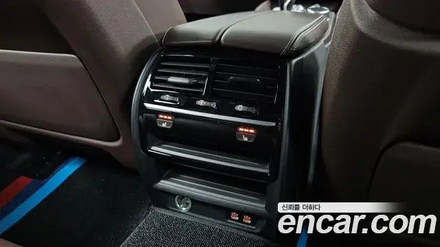 BMW 5 Series 2020 — Фото 18/20