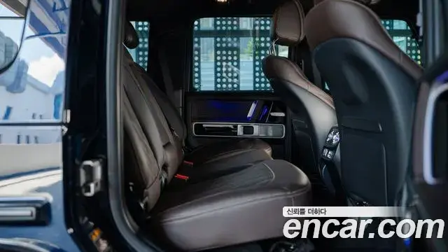 Mercedes-Benz G-Class 2019 — Şəkil 14/19
