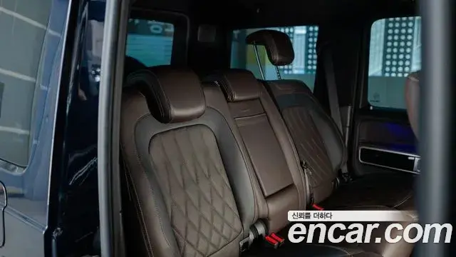 Mercedes-Benz G-Class 2019 — Şəkil 8/19