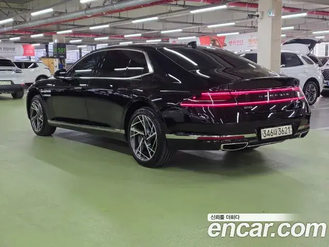 Genesis G90 2022 — ფოტო 17/20
