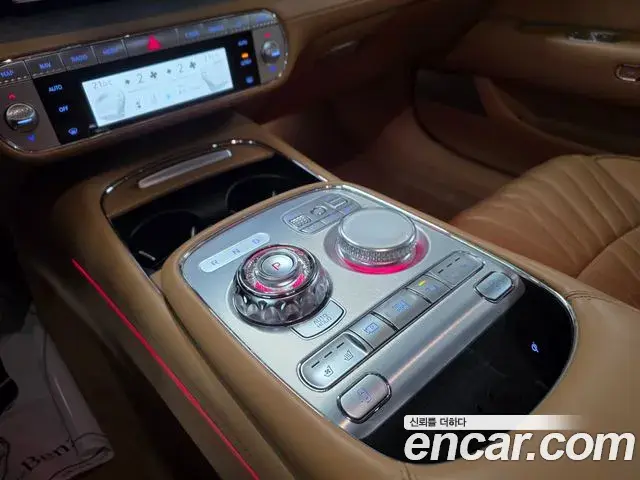 Genesis G90 2022 — ფოტო 10/20