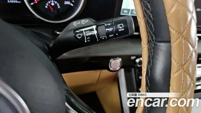Kia Carnival 2021 — Photo 12/34