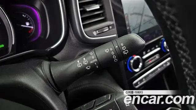 Renault Samsung QM6 2020 — Фото 18/20