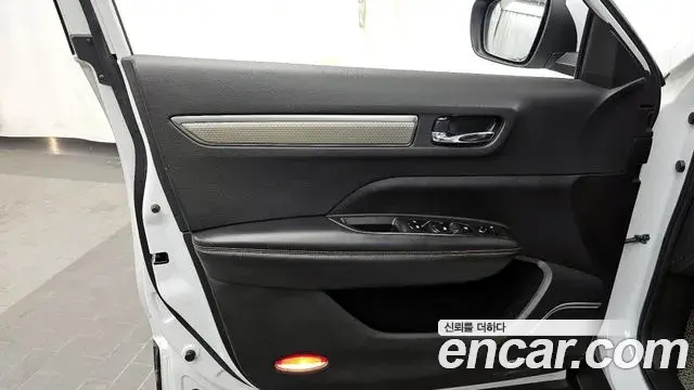 Renault Samsung QM6 2020 — Photo 8/34